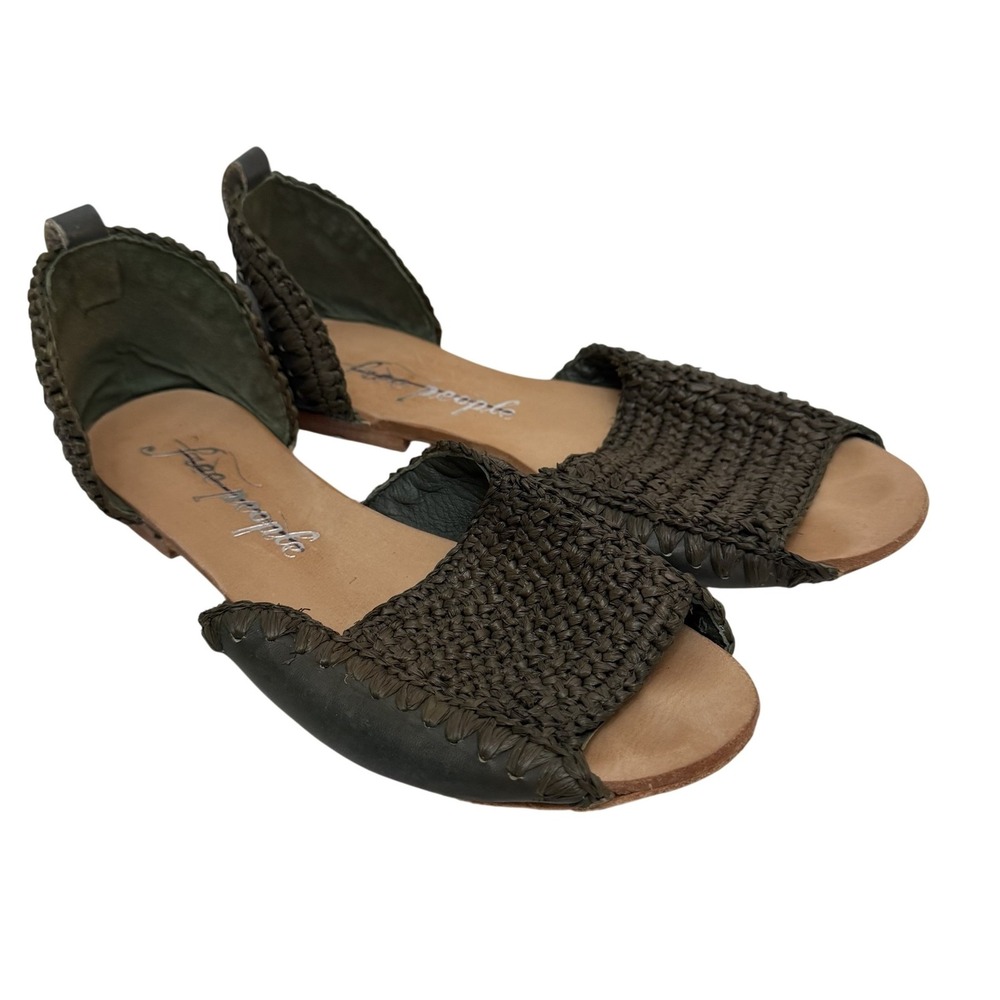 Free People Shoes Womens Size 7.5 38 Green Leather Woven Slip On Flat Sandals